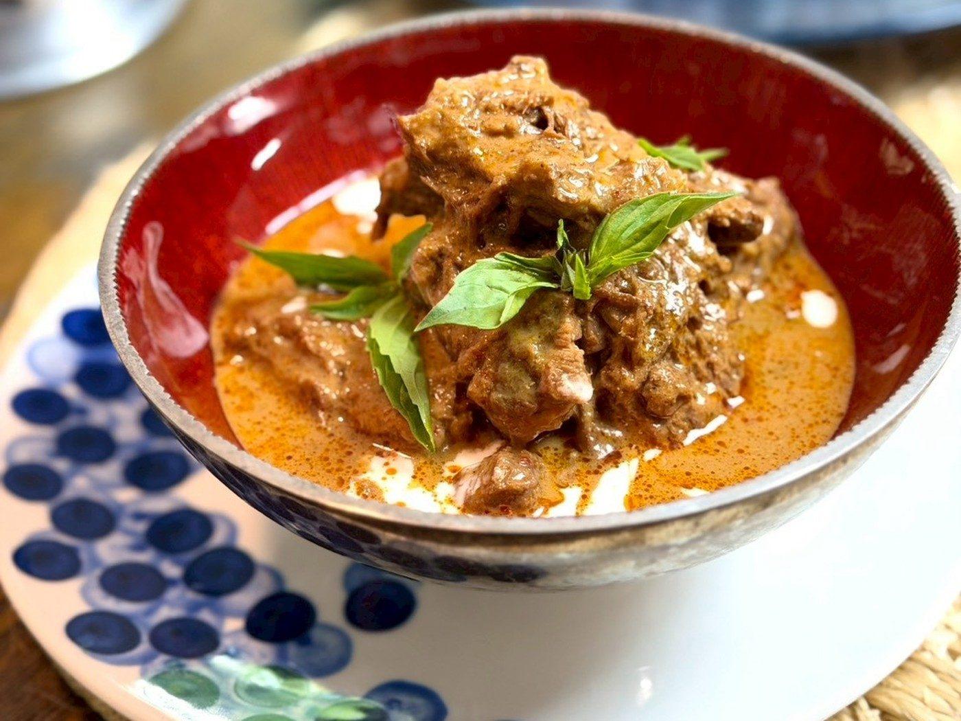 Panang Curry (พะแนงเนื้อ) — Curry at Narwhal Thai Table, Huntington Beach
